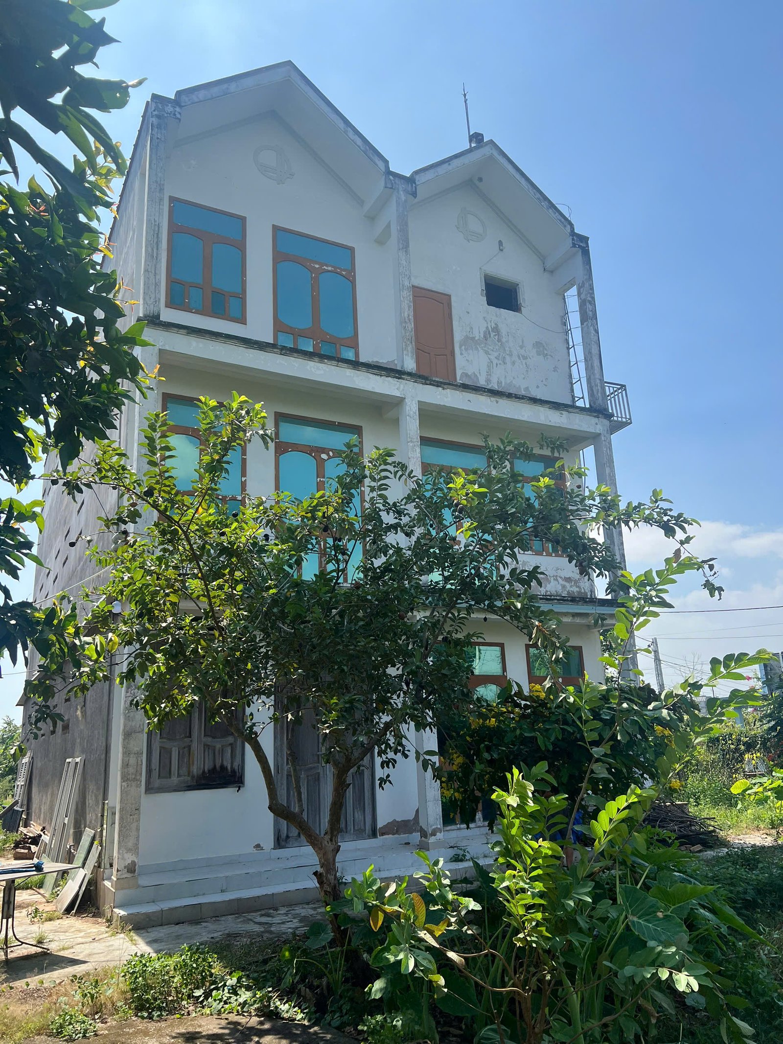 Nhà yến gia đình Himiko tại vùng biển Phan Thiết