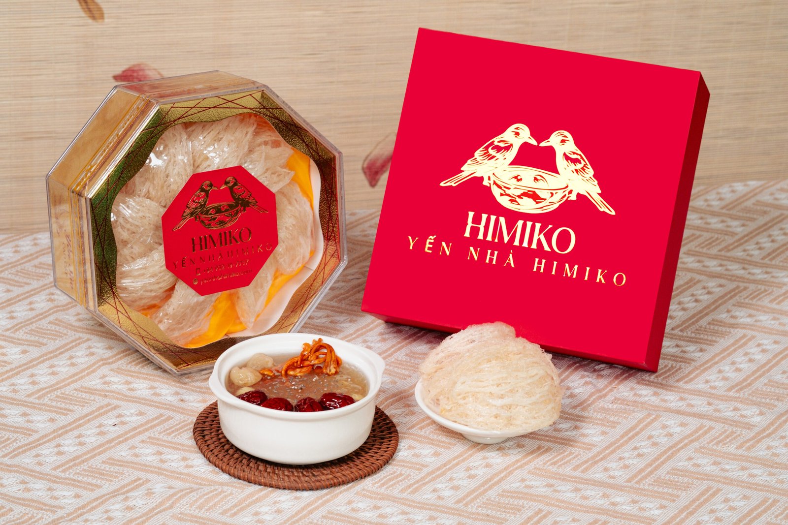 DSCF0991 Yến Tinh Chế Himiko nguyên tổ kèm hộp quà và món yến chưng